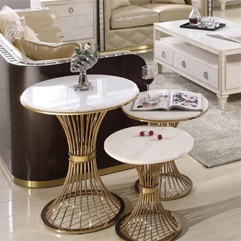 Luksus rauast tabel kaasaegne korter diivan tabel loominguline marmor ots tabel väike ümmargune diivanilaud golden ring tabel コーヒーテーブ